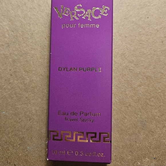 Versace Dylan Purple Perfume Box with Gold Details - Picture 3 of 4